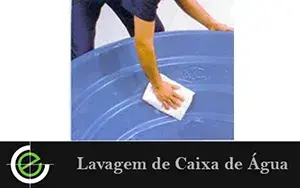 Lavagem de Caixa de água